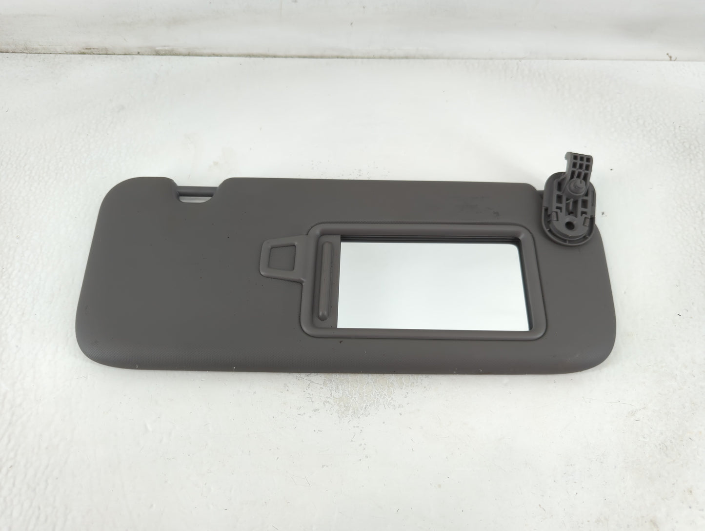 2021-2022 Hyundai Elantra Sun Visor Shade Replacement Passenger Right Mirror Fits Fits 2021 2022 OEM Used Auto Parts - Oemus