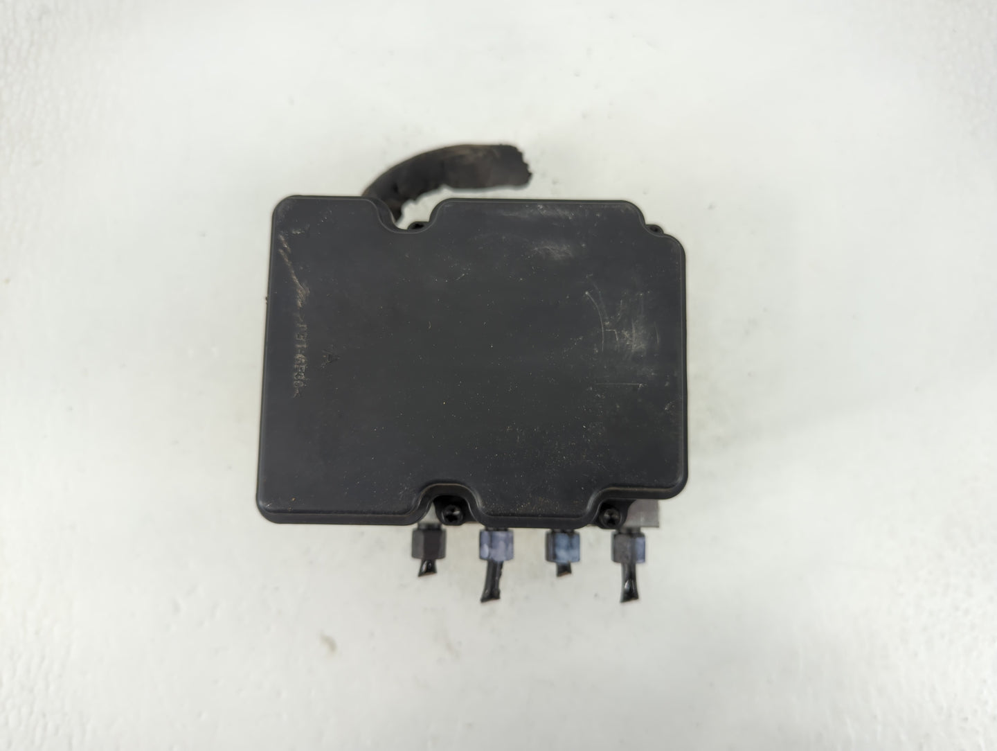 2021-2022 Hyundai Elantra ABS Pump Control Module Replacement P/N:58910-AA800 Fits Fits 2021 2022 OEM Used Auto Parts - Oemu