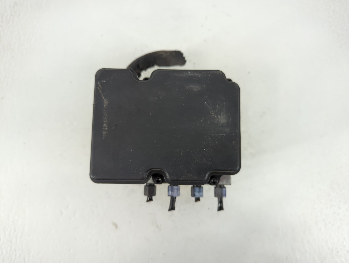 2021-2022 Hyundai Elantra ABS Pump Control Module Replacement P/N:58910-AA800 Fits Fits 2021 2022 OEM Used Auto Parts - Oemu