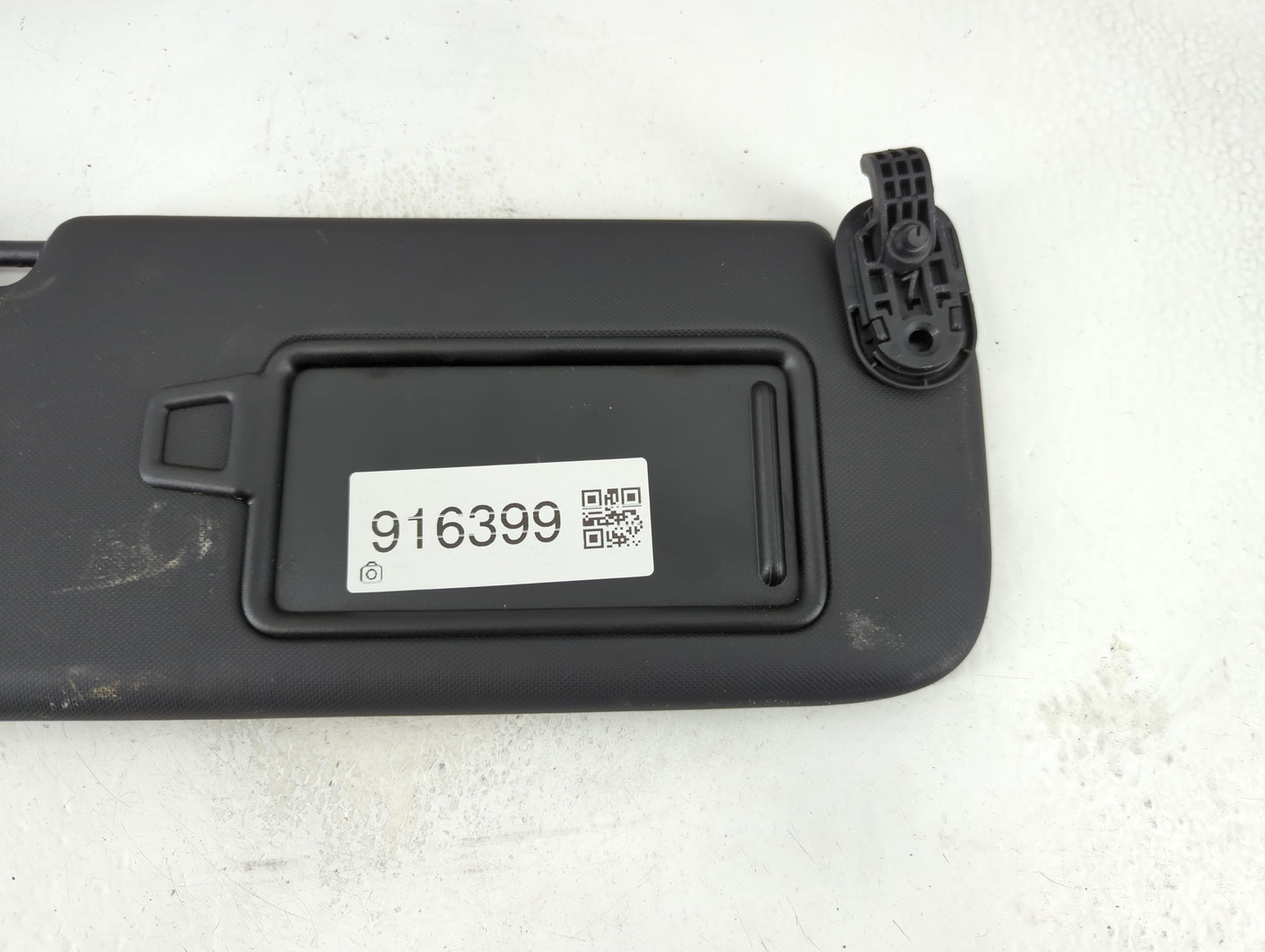 2021-2022 Hyundai Elantra Sun Visor Shade Replacement Passenger Right Mirror Fits Fits 2021 2022 OEM Used Auto Parts - Oemus