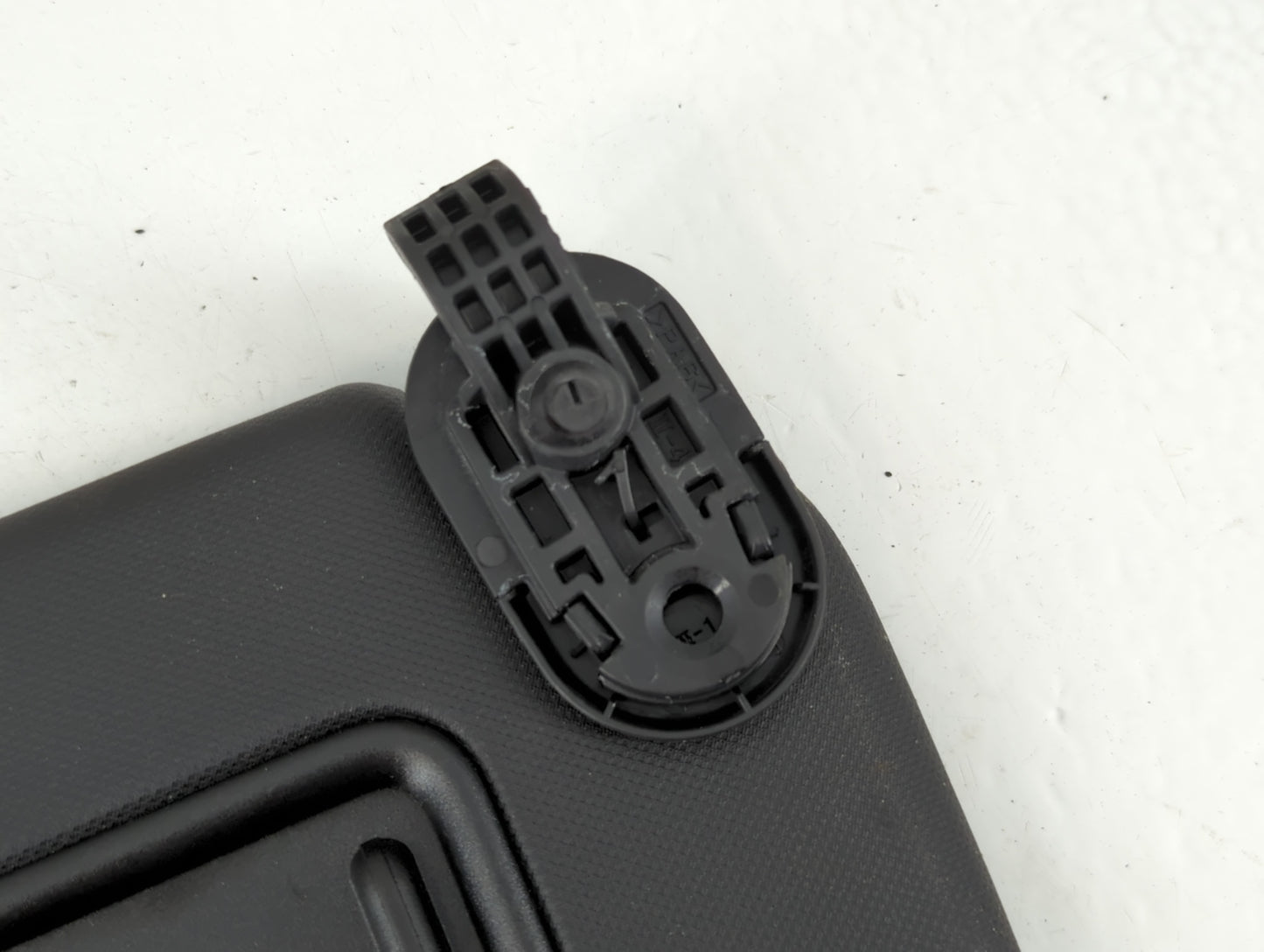 2021-2022 Hyundai Elantra Sun Visor Shade Replacement Passenger Right Mirror Fits Fits 2021 2022 OEM Used Auto Parts - Oemus