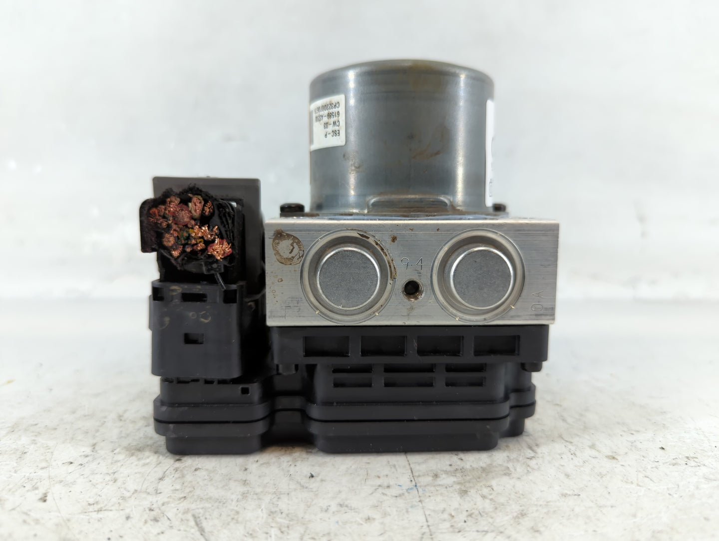 2021-2022 Hyundai Elantra ABS Pump Control Module Replacement P/N:61589-41600 58900-AA500 Fits Fits 2021 2022 OEM Used Auto 