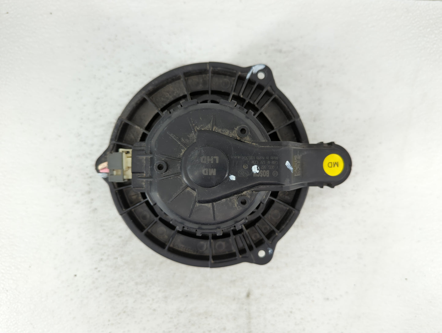 2022 Hyundai Genesis Rear Heater AC Blower Motor P/N:F00S330106 Fits OEM Used Auto Parts - Oemusedautoparts1.com