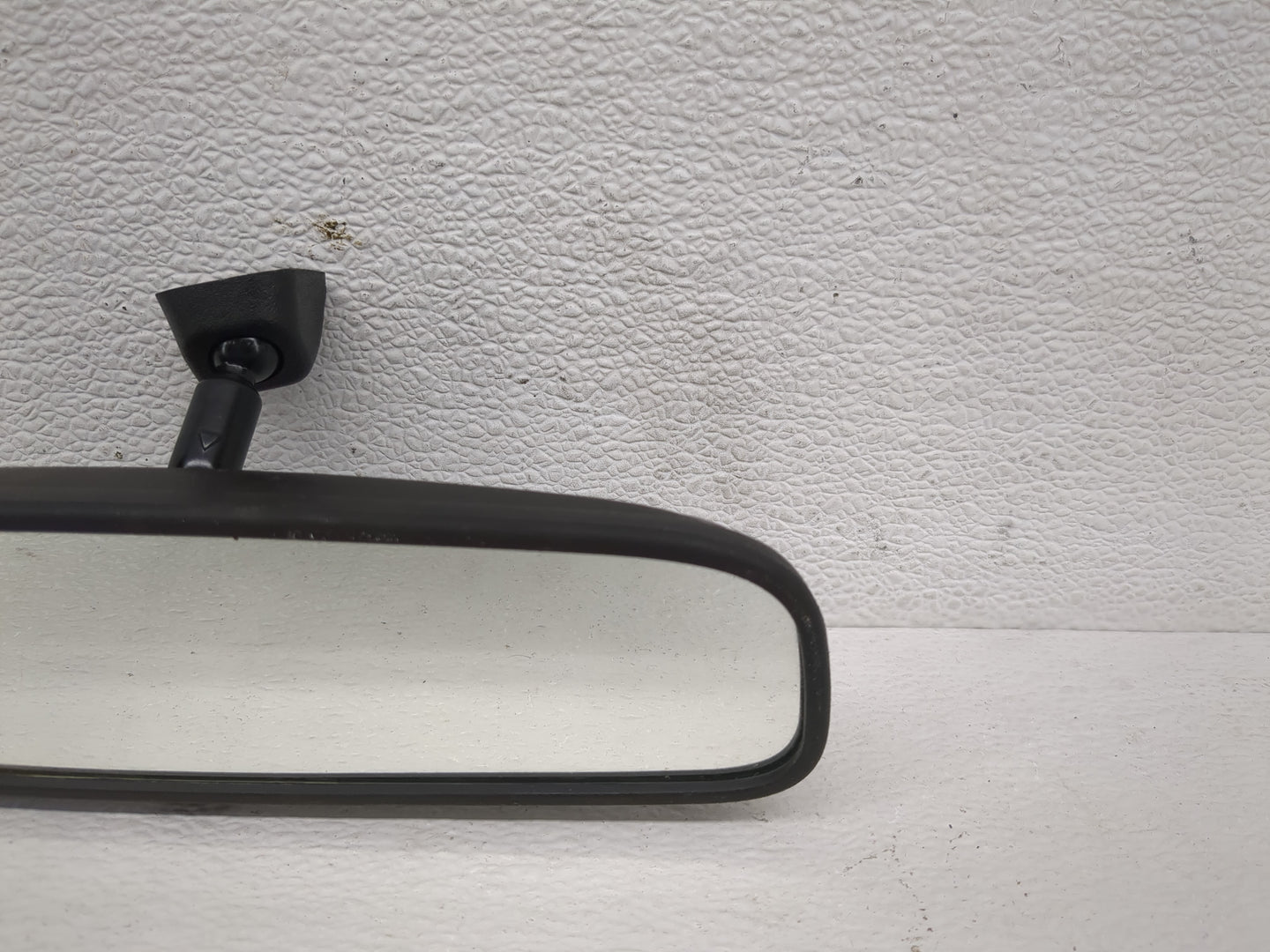 2017-2020 Hyundai Ioniq Interior Rear View Mirror Replacement OEM Fits OEM Used Auto Parts - Oemusedautoparts1.com