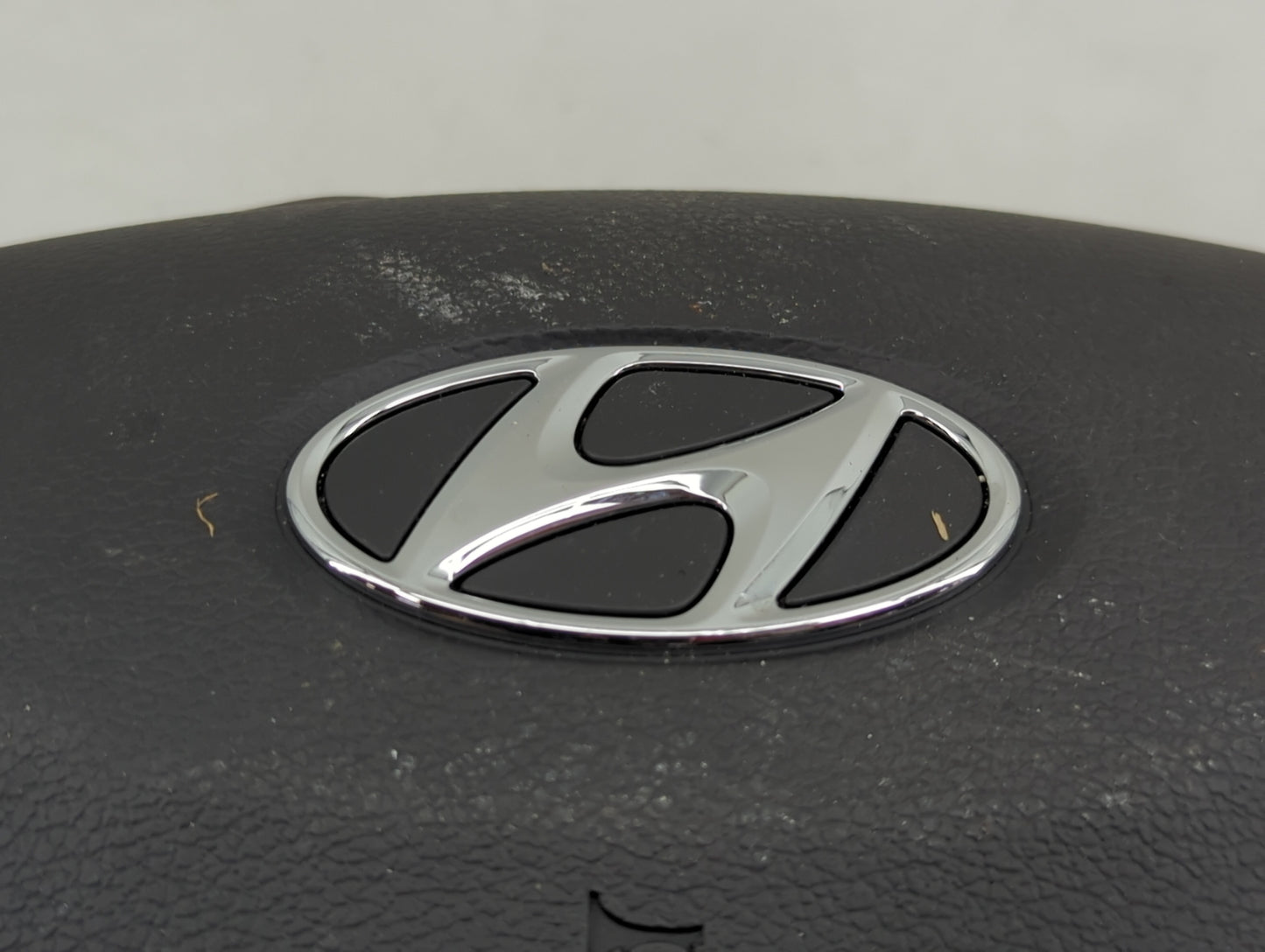 2017-2020 Hyundai Ioniq Air Bag Driver Left Steering Wheel Mounted - Oemusedautoparts1.com