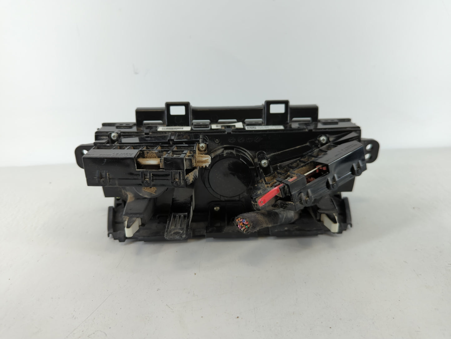 2022 Hyundai Kona Climate Control Module Temperature AC/Heater Replacement P/N:97250-J9AE0 Fits OEM Used Auto Parts - Oemuse