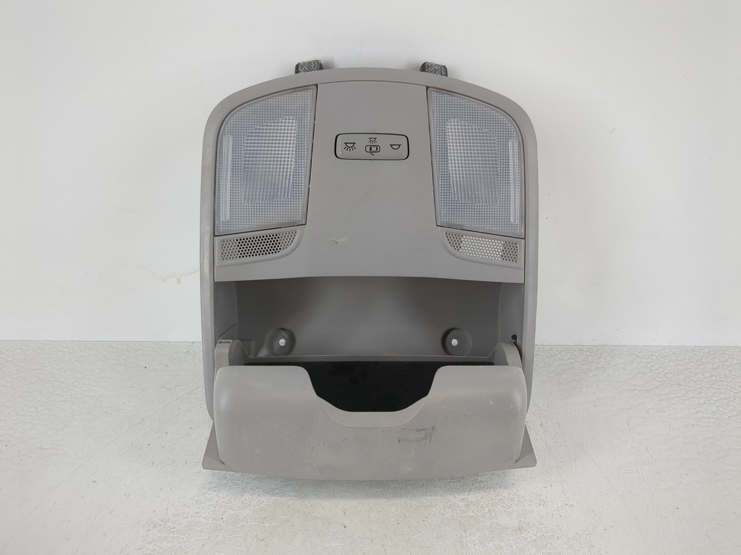 2018-2022 Hyundai Kona Overhead Roof Console 1111417 - Oemusedautoparts1.com