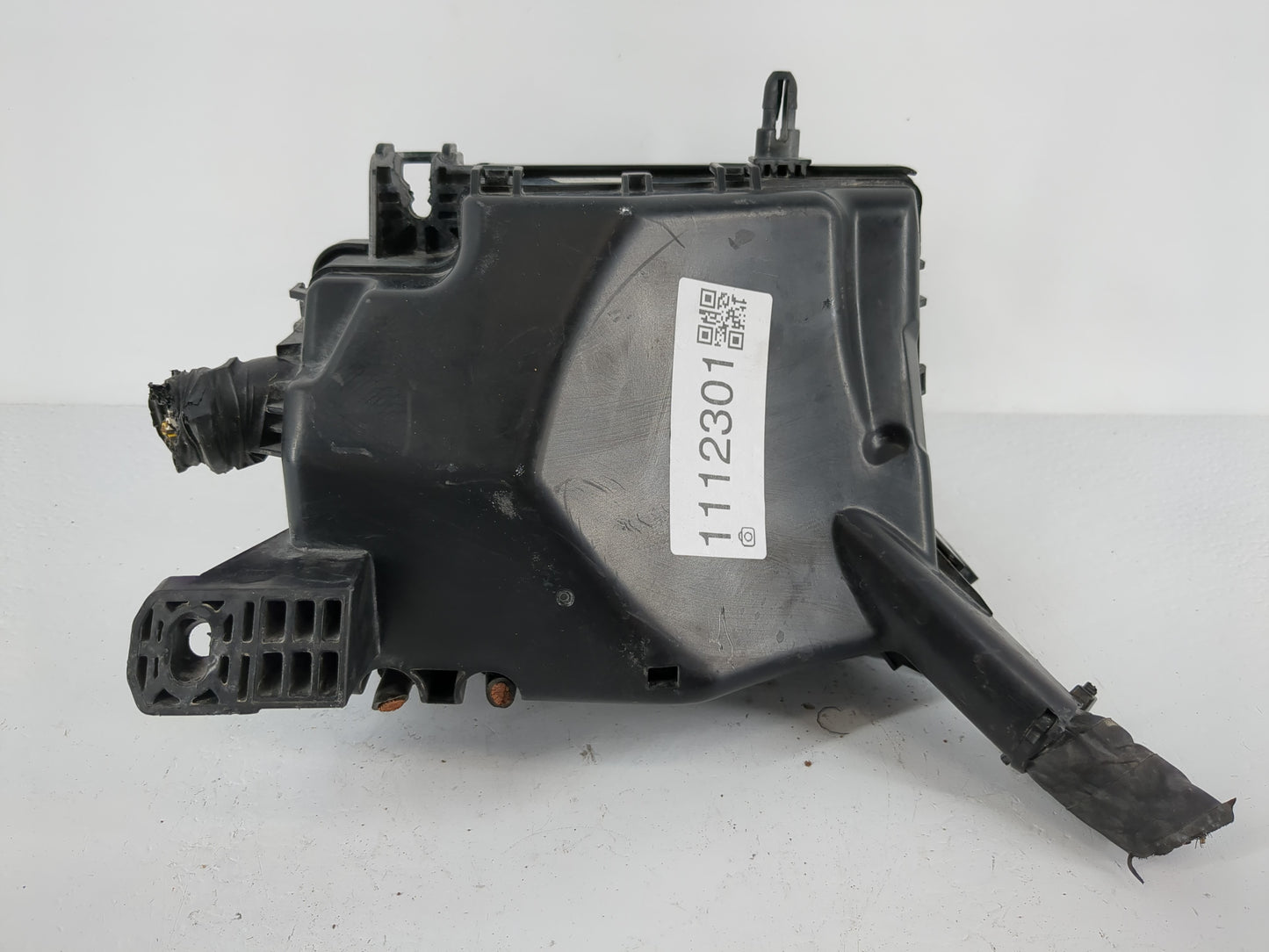 2022 Hyundai Kona Fusebox Fuse Box Panel Relay Module P/N:91701-J9430 Fits OEM Used Auto Parts - Oemusedautoparts1.com