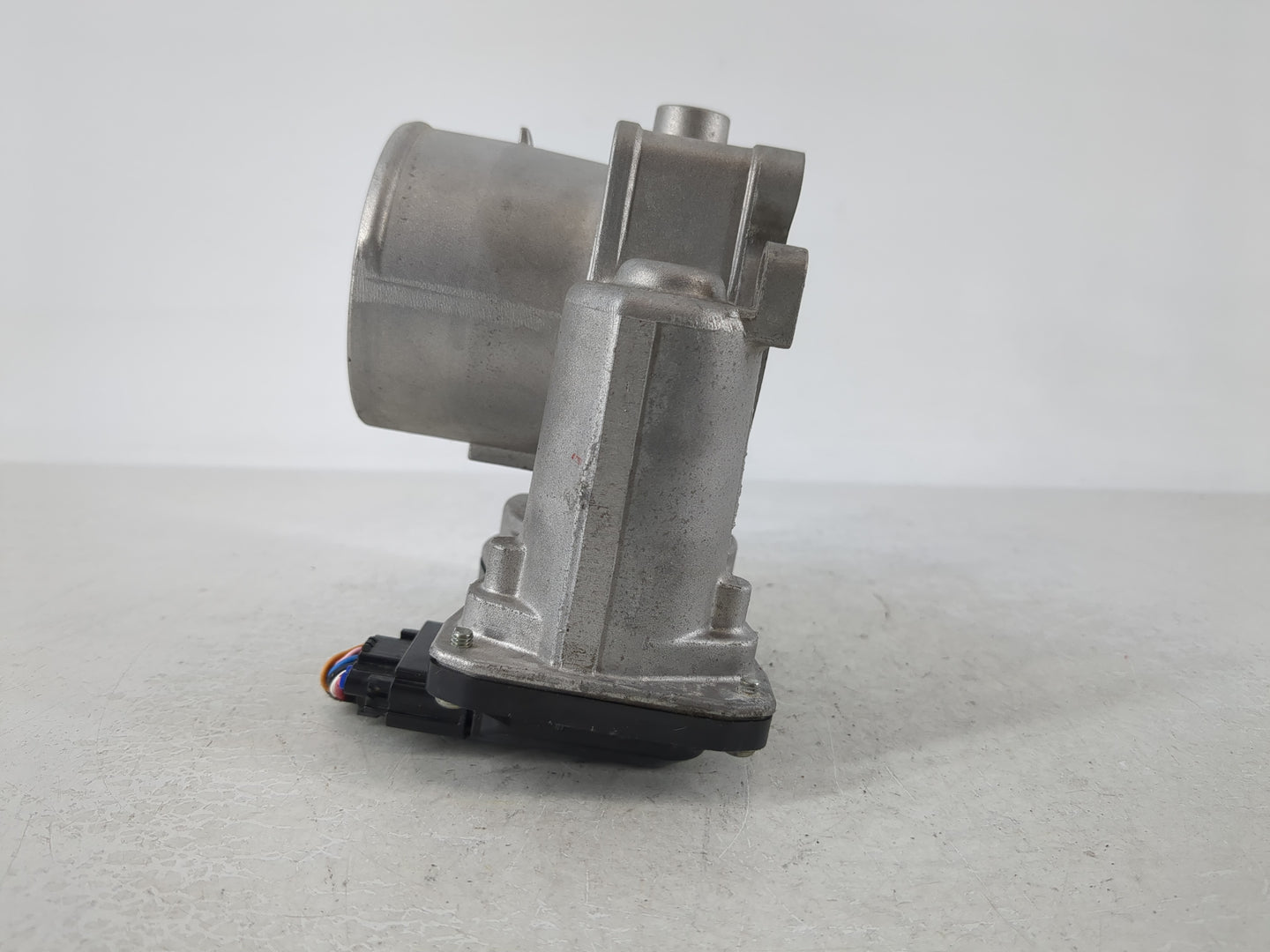 2022 Hyundai Kona Throttle Body P/N:35100-2J410 Fits Fits 2021 OEM Used Auto Parts - Oemusedautoparts1.com