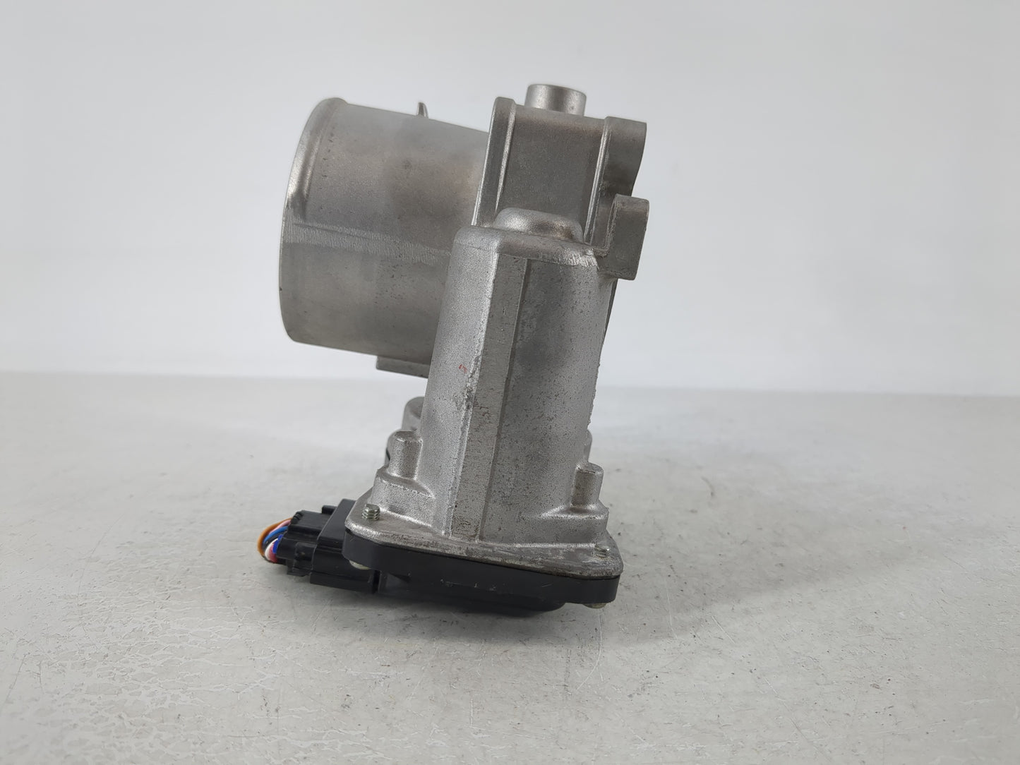 2022 Hyundai Kona Throttle Body P/N:35100-2J410 Fits Fits 2021 OEM Used Auto Parts - Oemusedautoparts1.com