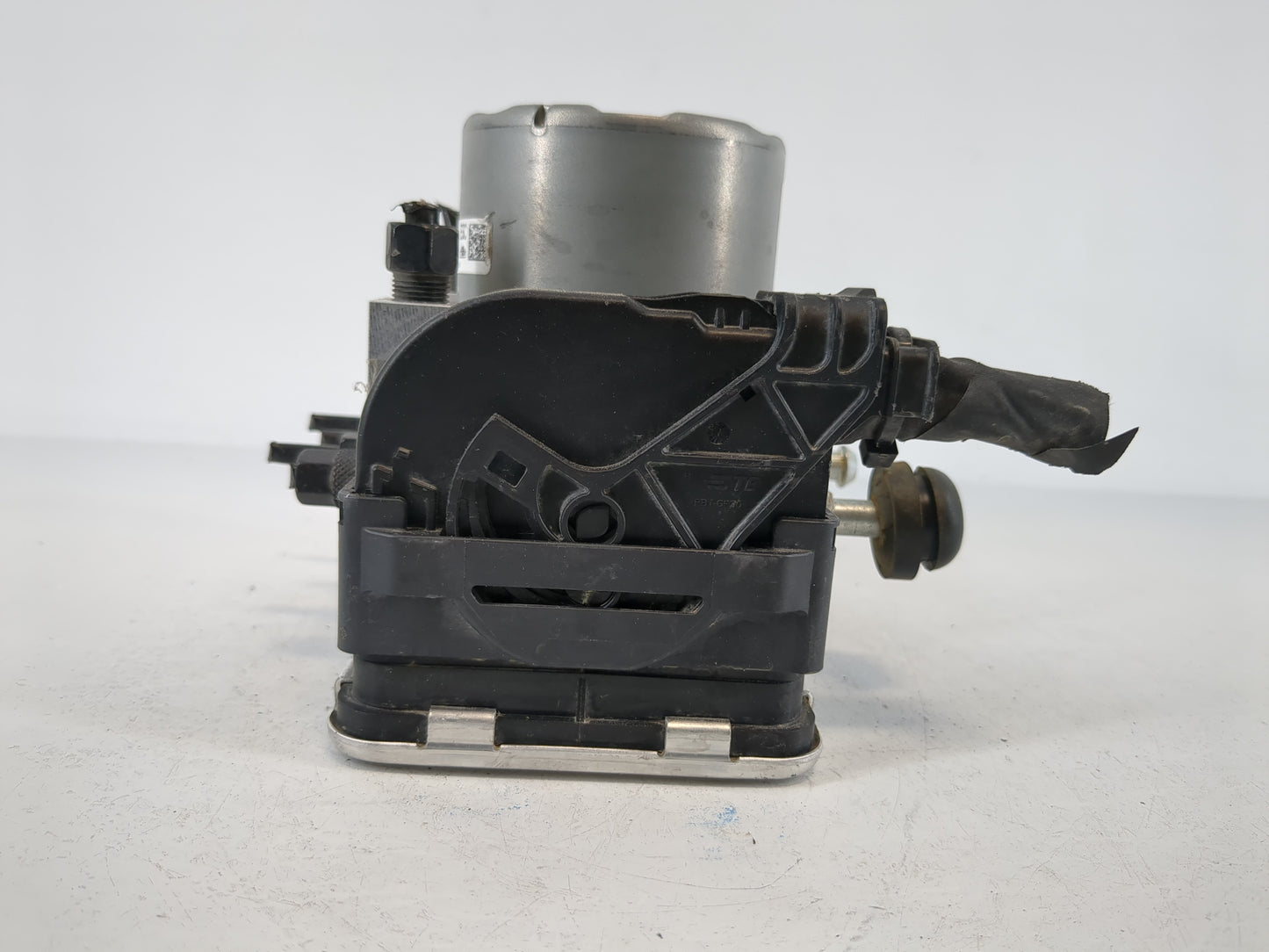 2022 Hyundai Kona ABS Pump Control Module Replacement Fits OEM Used Auto Parts - Oemusedautoparts1.com