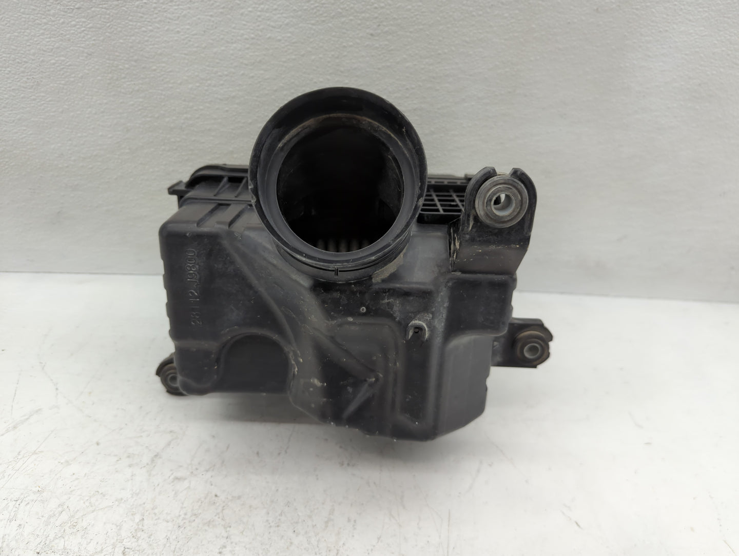 2022-2022 Hyundai Kona Air Cleaner Intake-duct Hose Tube - Oemusedautoparts1.com