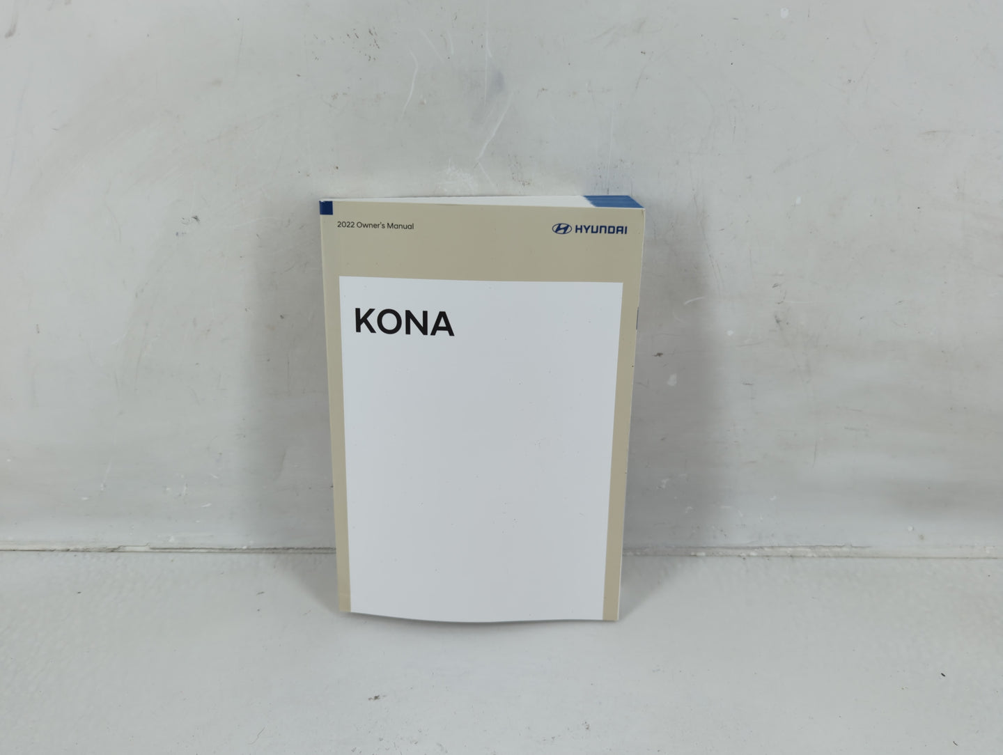 2022 Hyundai Kona Owners Manual Book Guide P/N:NJ9O-EU221 OEM Used Auto Parts - Oemusedautoparts1.com