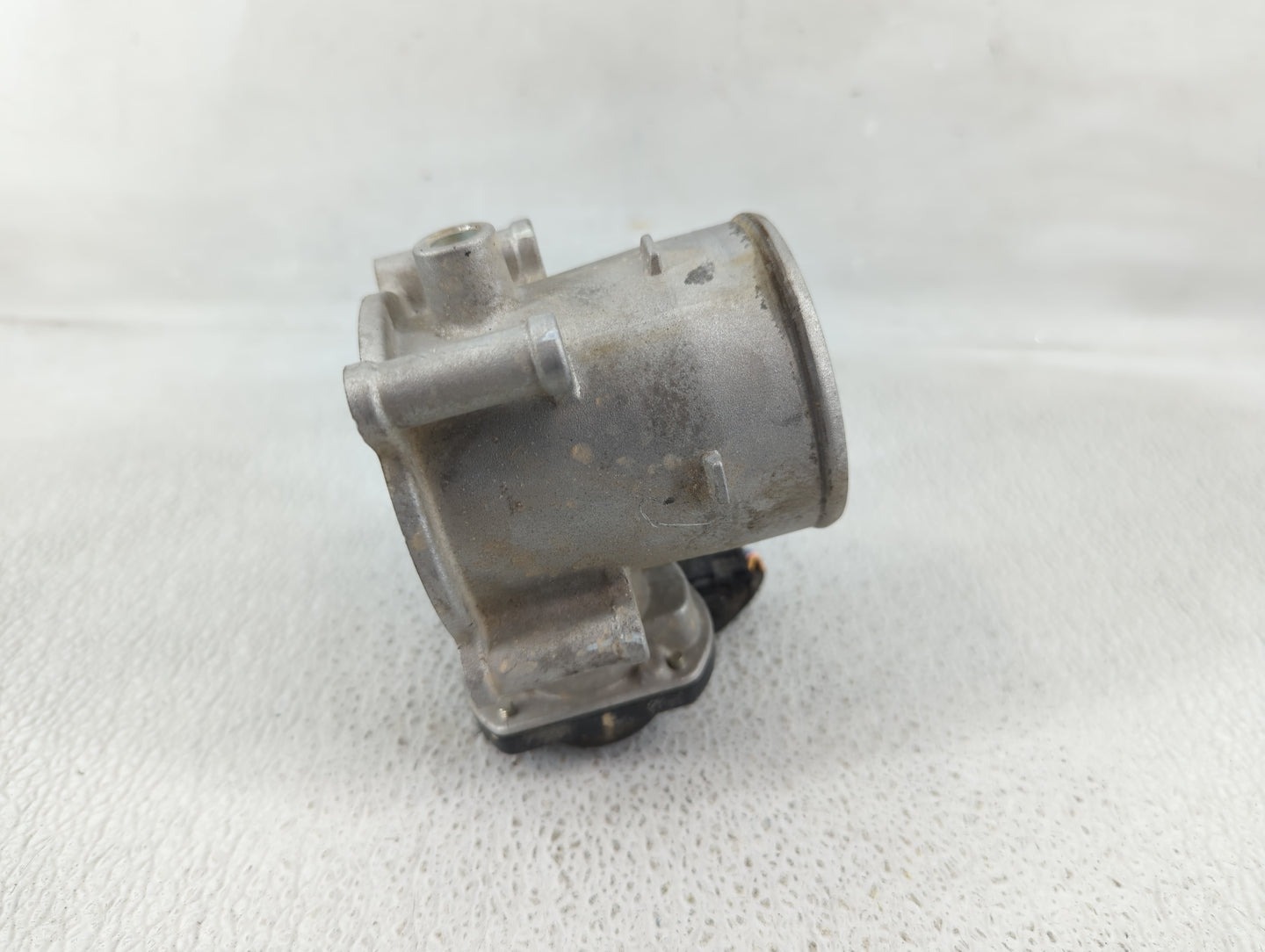 2022 Hyundai Kona Throttle Body P/N:35100-2J410 Fits Fits 2021 OEM Used Auto Parts - Oemusedautoparts1.com