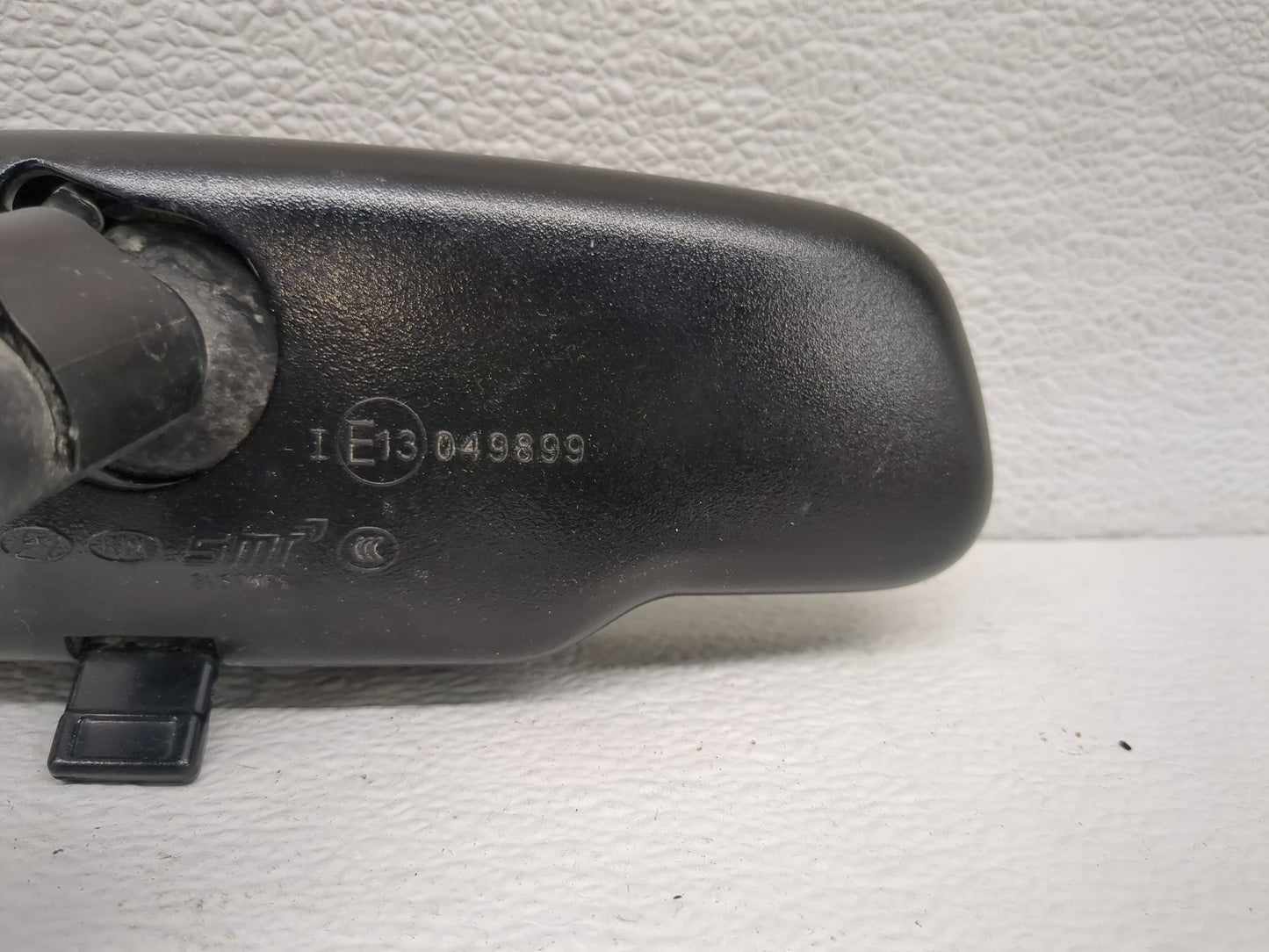 2018-2022 Hyundai Kona Interior Rear View Mirror Replacement OEM Fits Fits 2018 2019 2020 2021 2022 OEM Used Auto Parts - Oe