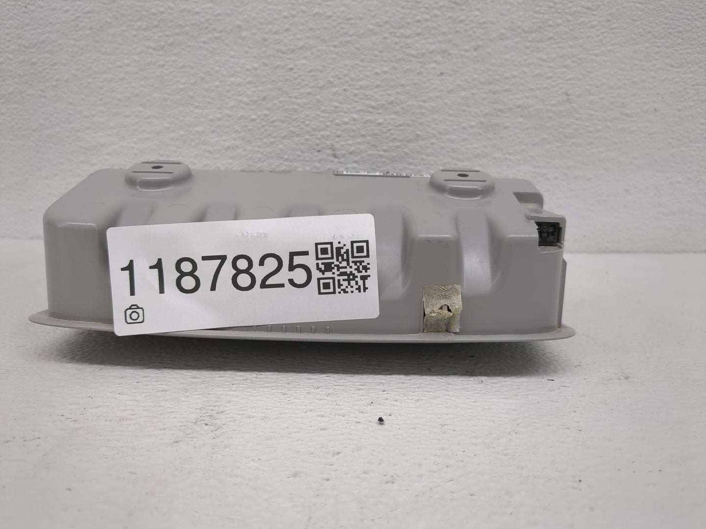 2022 Hyundai Kona Overhead Roof Console - Oemusedautoparts1.com