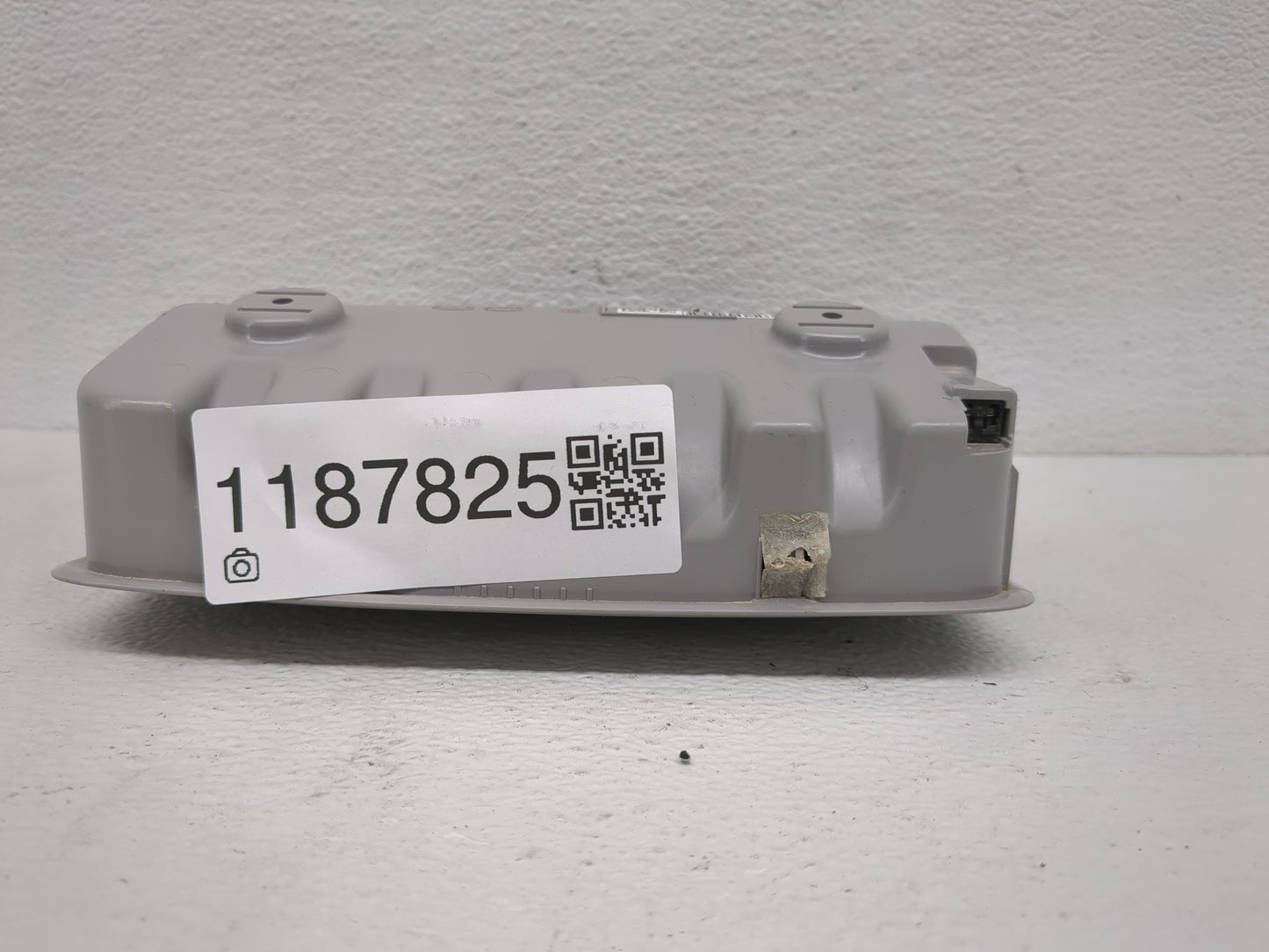 2022 Hyundai Kona Overhead Roof Console - Oemusedautoparts1.com