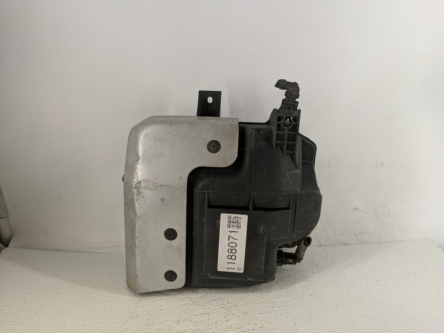 2022 Hyundai Kona Fuel Vapor Charcoal Canister - Oemusedautoparts1.com