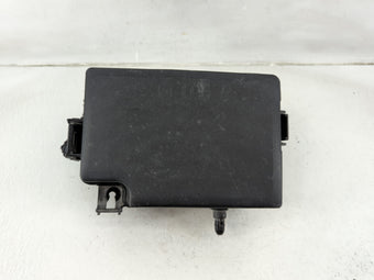 compare product 2022 Hyundai Kona Fusebox Fuse Box Panel Relay Module P/N:91956-J9220 Fits OEM Used Auto Parts
