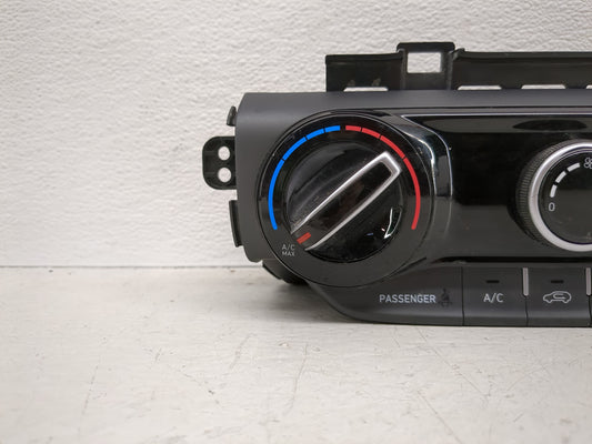 2022 Hyundai Kona Climate Control Module Temperature AC/Heater Replacement P/N:97250-J9AF0 Fits OEM Used Auto Parts