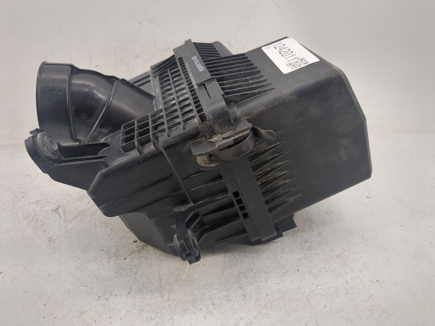 2022-2022 Hyundai Kona Air Cleaner Intake-duct Hose Tube - Oemusedautoparts1.com