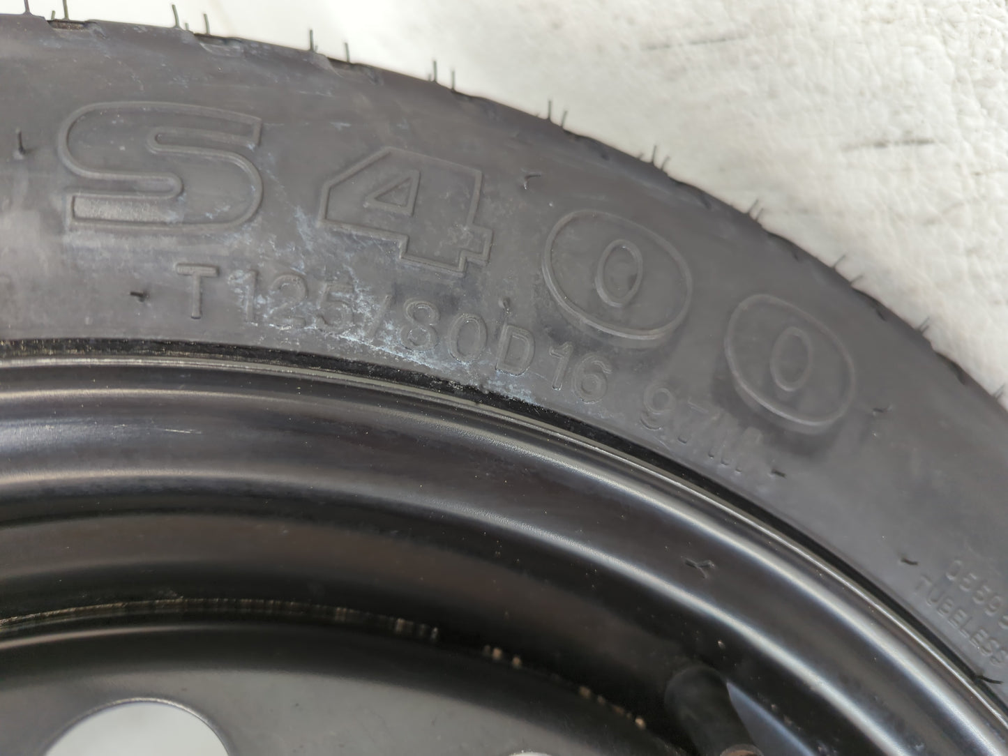2018-2022 Hyundai Kona Spare Donut Tire Wheel Rim Oem - Oemusedautoparts1.com
