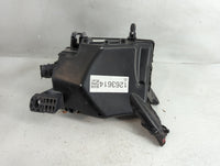 2022 Hyundai Kona Fusebox Fuse Box Panel Relay Module P/N:91956-J9220 Fits OEM Used Auto Parts - Oemusedautoparts1.com