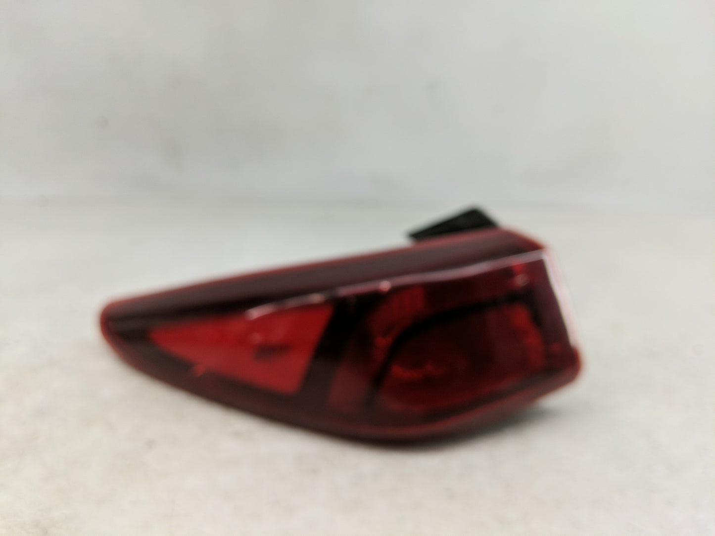 2022 Hyundai Kona Tail Light Assembly Driver Left OEM P/N:92401J9510 Fits OEM Used Auto Parts - Oemusedautoparts1.com