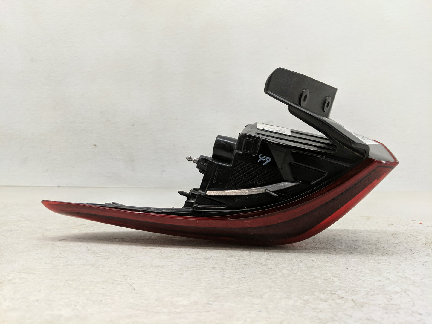 2022 Hyundai Kona Tail Light Assembly Driver Left OEM P/N:92401J9510 Fits OEM Used Auto Parts - Oemusedautoparts1.com