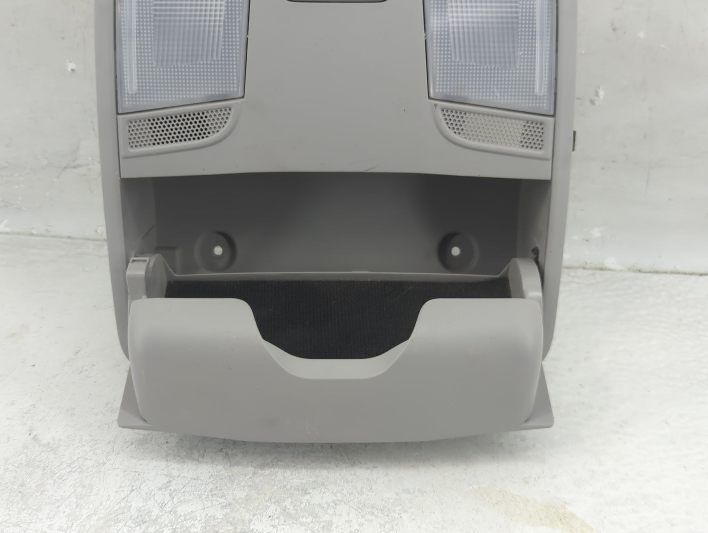 2018-2022 Hyundai Kona Overhead Roof Console 1321954 - Oemusedautoparts1.com