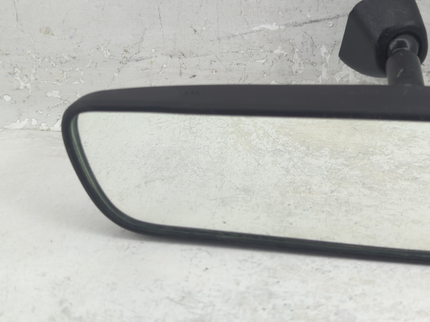 2018-2022 Hyundai Kona Interior Rear View Mirror Replacement OEM Fits Fits 2018 2019 2020 2021 2022 OEM Used Auto Parts - Oe