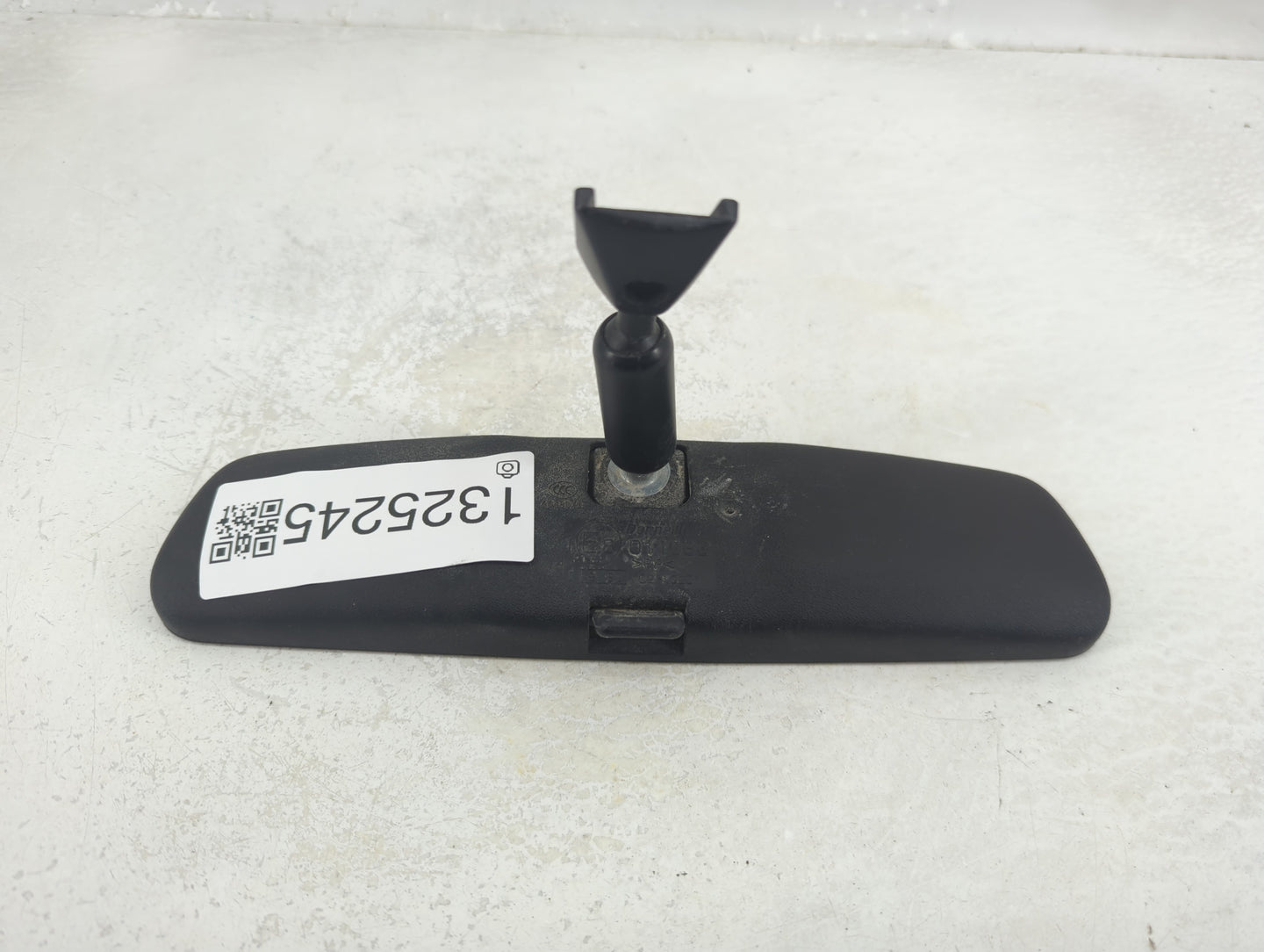 2022 Hyundai Kona Interior Rear View Mirror Replacement OEM P/N:E8011083 Fits Fits 2020 2021 2023 OEM Used Auto Parts - Oemu