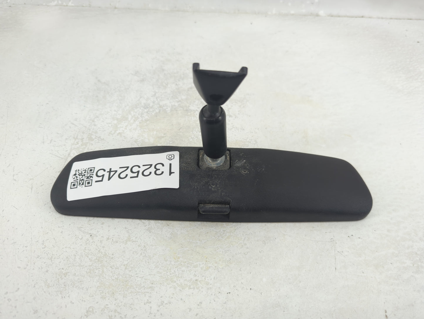 2022 Hyundai Kona Interior Rear View Mirror Replacement OEM P/N:E8011083 Fits Fits 2020 2021 2023 OEM Used Auto Parts - Oemu