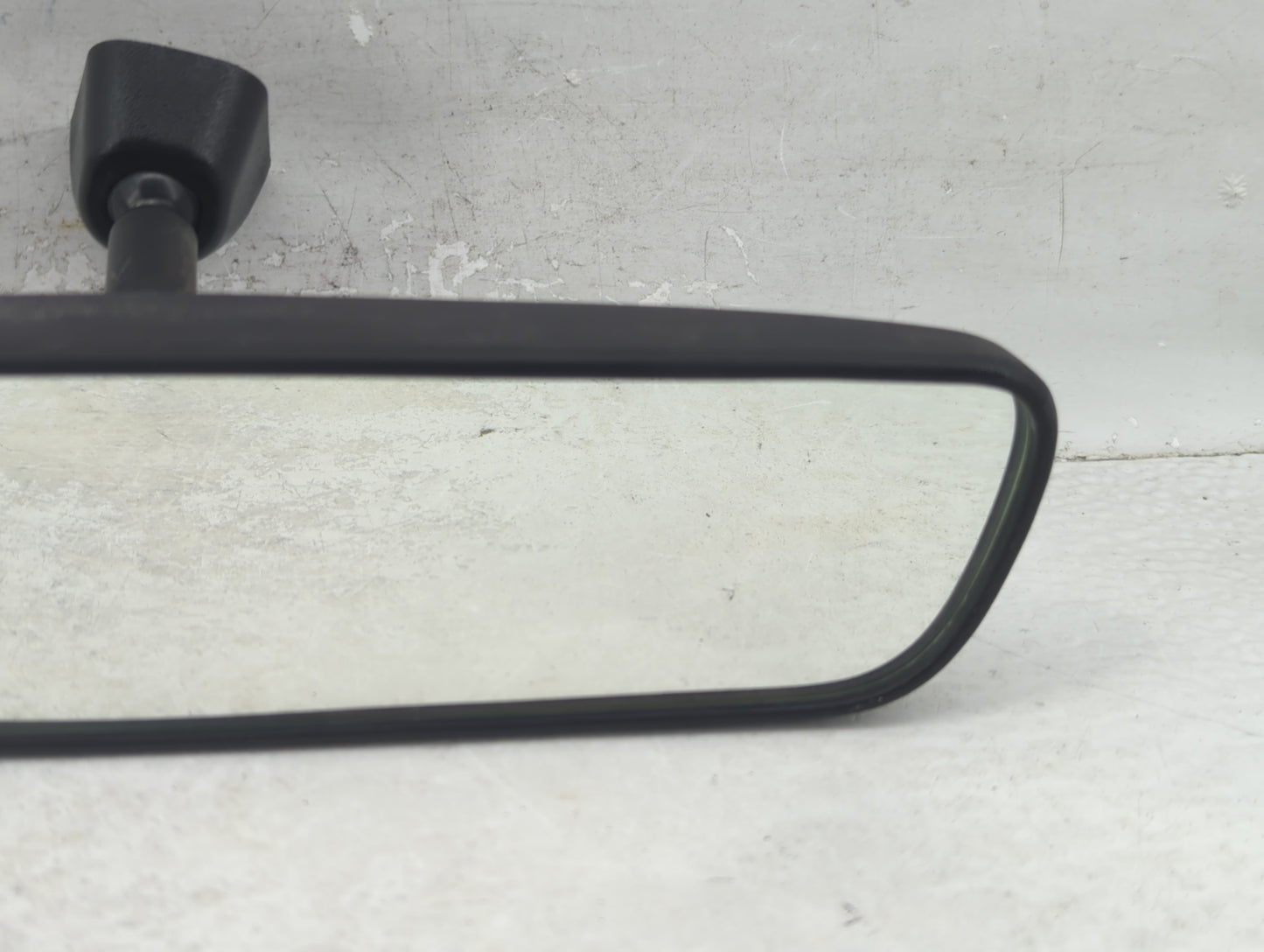 2018-2022 Hyundai Kona Interior Rear View Mirror Replacement OEM P/N:E13049896 Fits Fits 2018 2019 2020 2021 2022 OEM Used A