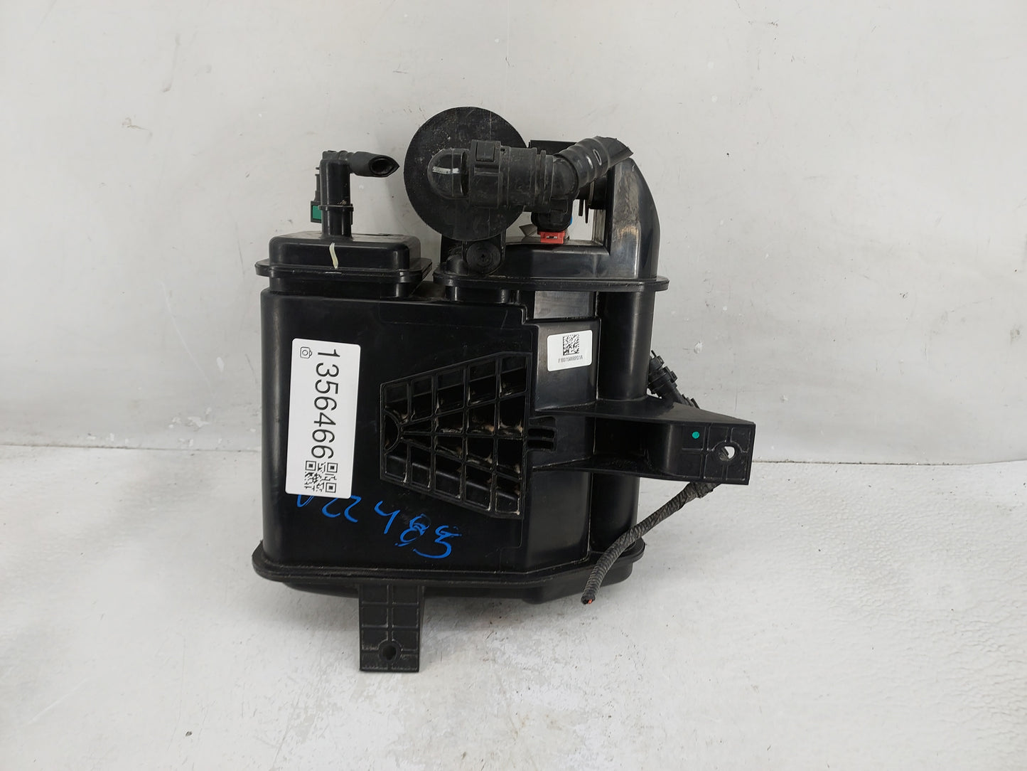 2022 Hyundai Kona Fuel Vapor Charcoal Canister - Oemusedautoparts1.com