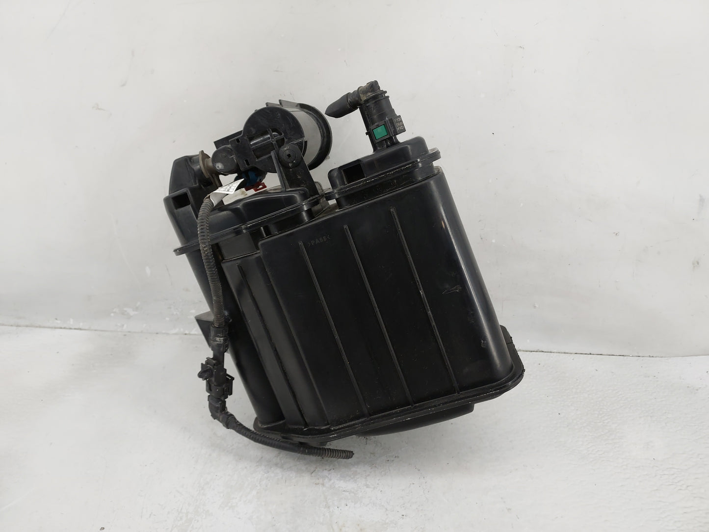 2022 Hyundai Kona Fuel Vapor Charcoal Canister - Oemusedautoparts1.com