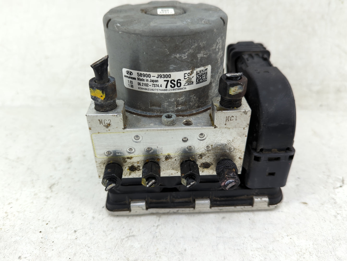 2022 Hyundai Kona ABS Pump Control Module Replacement P/N:58900-J9300 06.2102-7374.4 Fits OEM Used Auto Parts - Oemusedautop