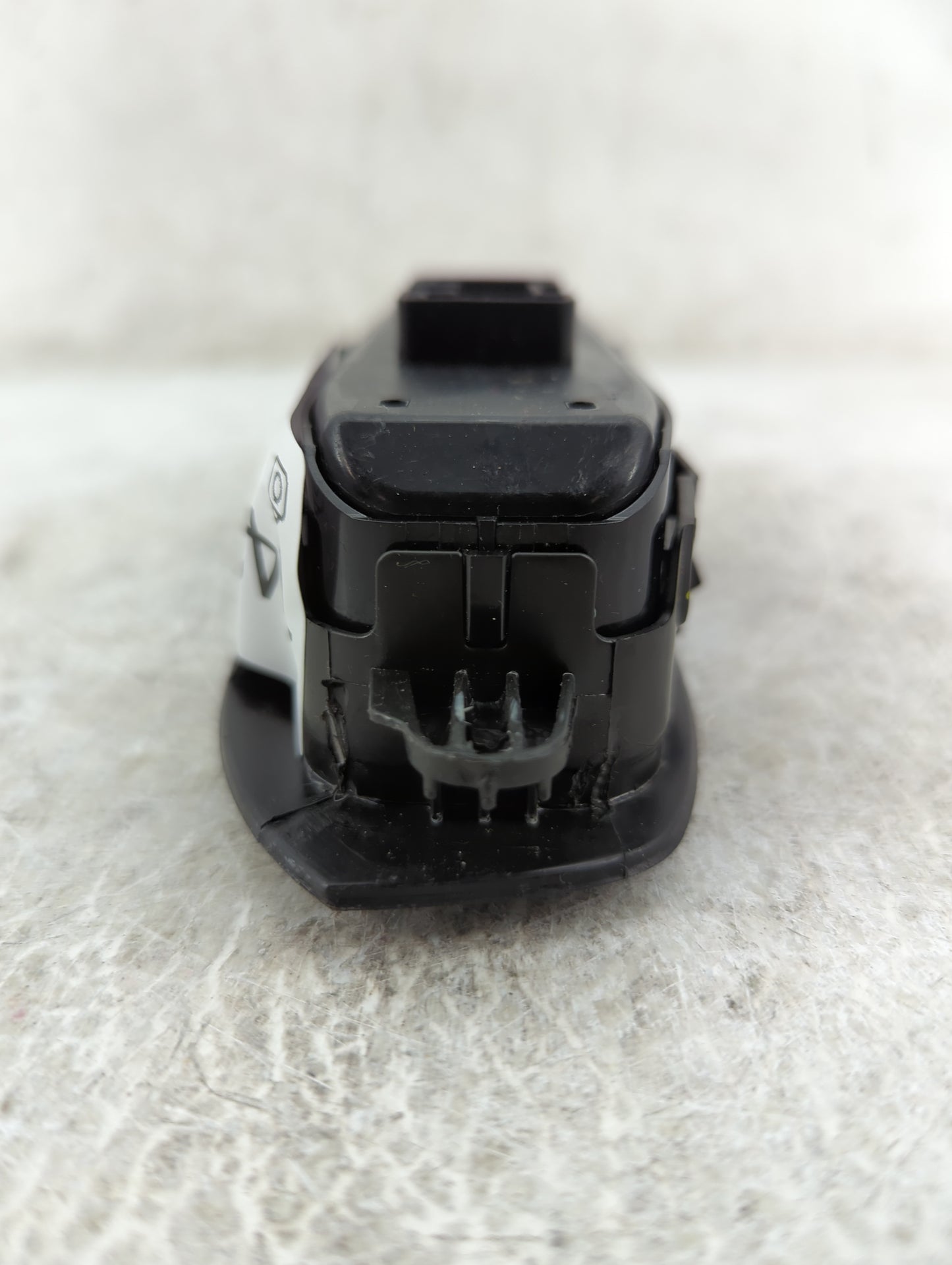 2018-2022 Hyundai Kona Master Power Window Switch Replacement Driver Side Left P/N:84513464 D1A149A Fits OEM Used Auto Parts
