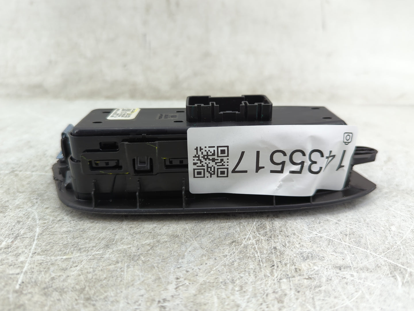 2018-2022 Hyundai Kona Master Power Window Switch Replacement Driver Side Left P/N:84513464 D1A149A Fits OEM Used Auto Parts