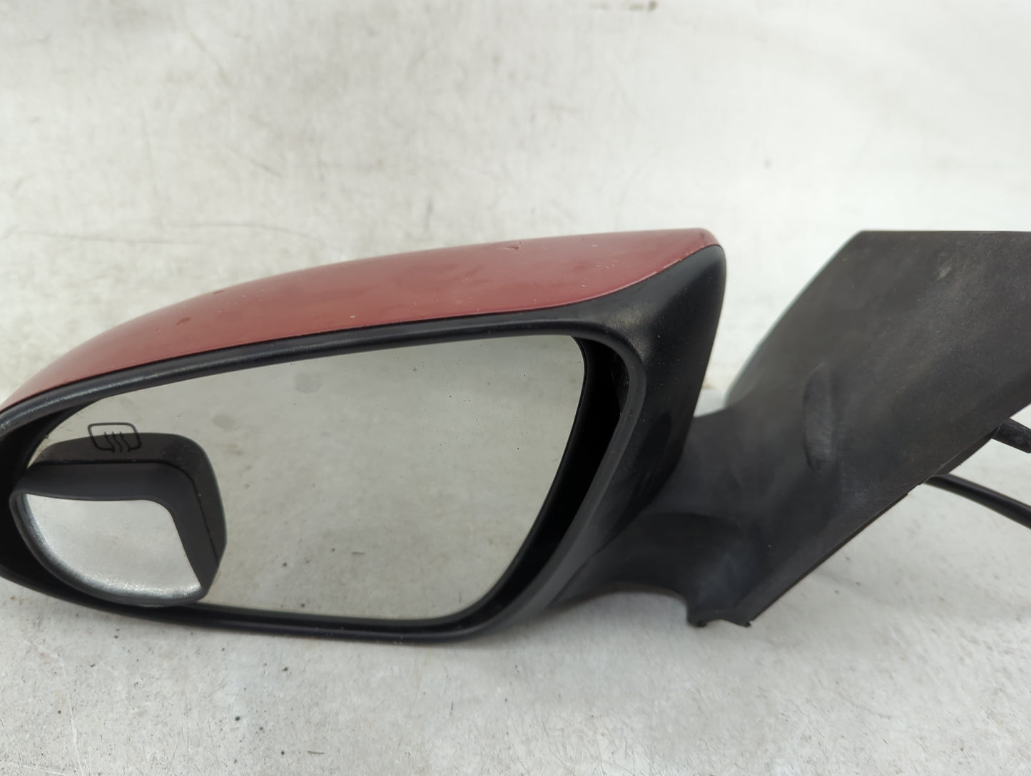 2022 Hyundai Kona Driver Side View Mirror - Left Door Mirror OEM Used - Oemusedautoparts1.com
