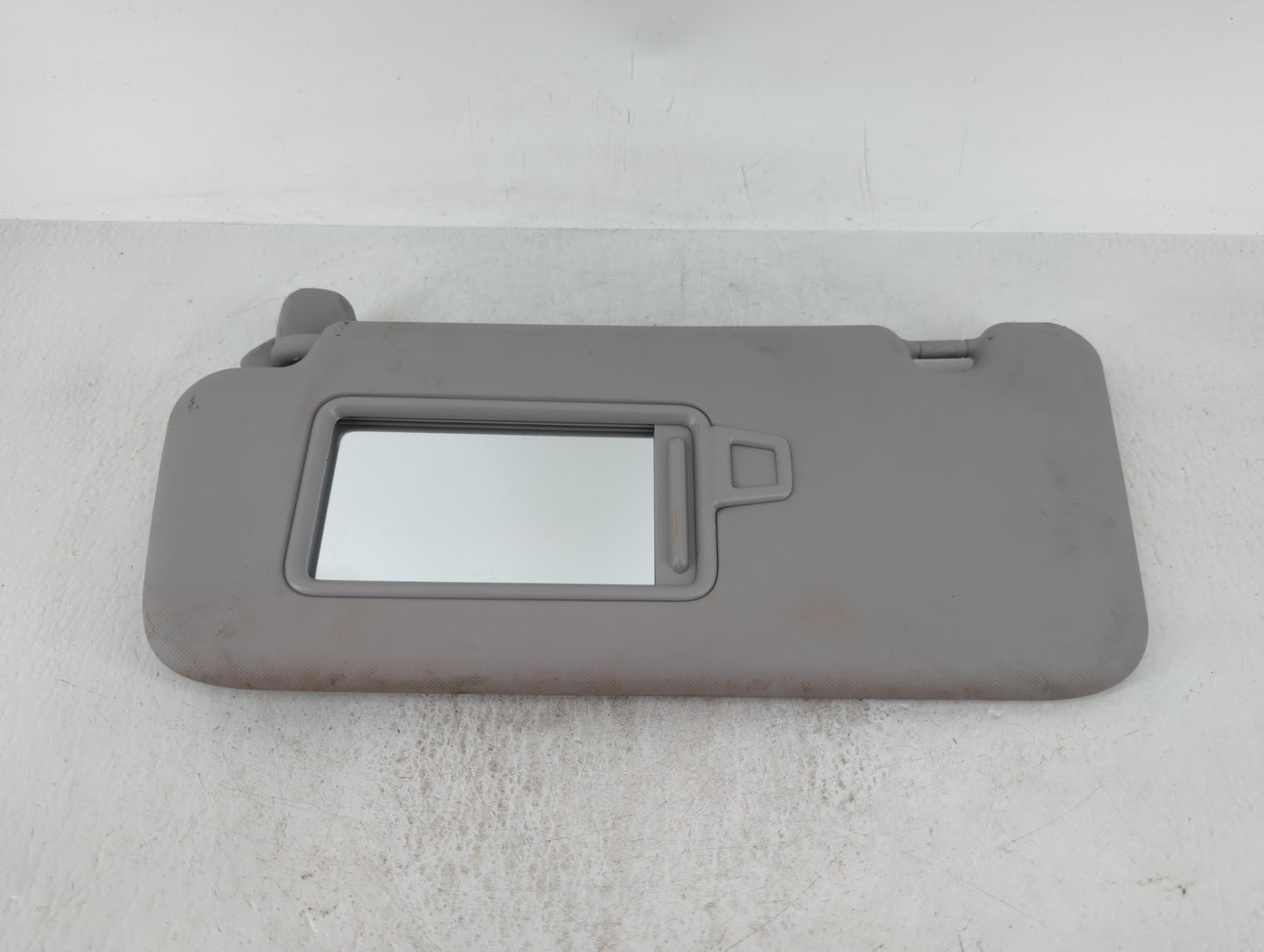 2022 Hyundai Kona Sun Visor Shade Replacement Driver Left Mirror Fits OEM Used Auto Parts - Oemusedautoparts1.com
