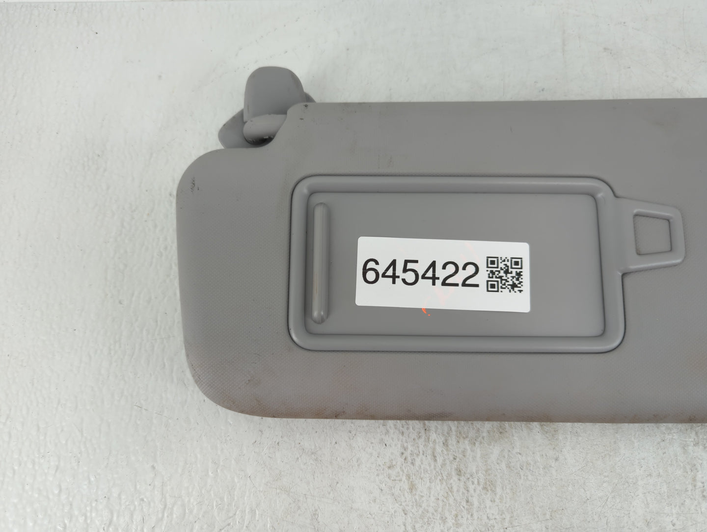 2022 Hyundai Kona Sun Visor Shade Replacement Driver Left Mirror Fits OEM Used Auto Parts - Oemusedautoparts1.com