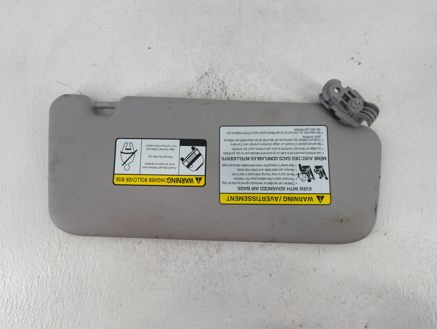 2022 Hyundai Kona Sun Visor Shade Replacement Driver Left Mirror Fits OEM Used Auto Parts - Oemusedautoparts1.com