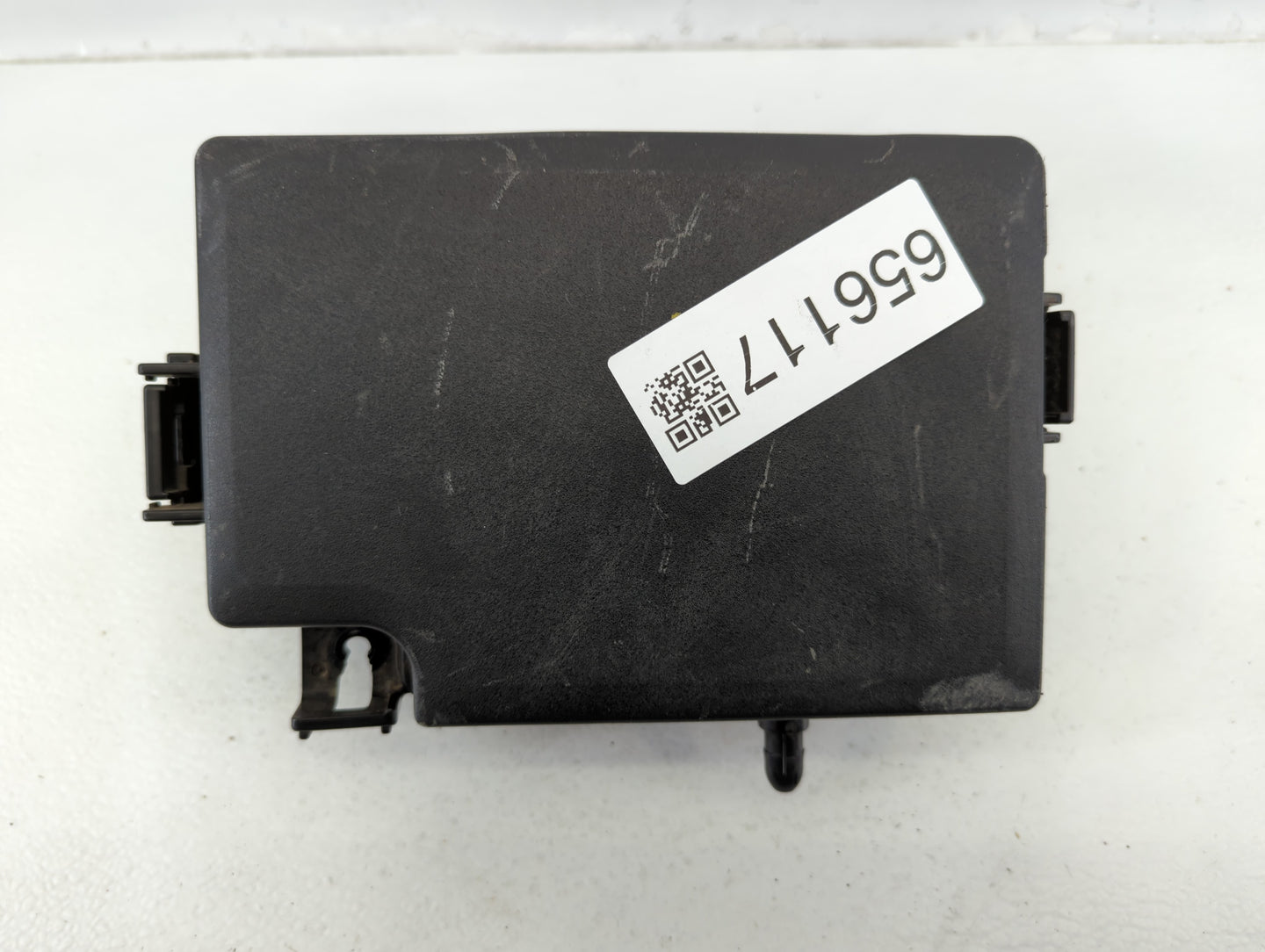2022 Hyundai Kona Fusebox Fuse Box Panel Relay Module P/N:91701-J9430 Fits OEM Used Auto Parts - Oemusedautoparts1.com