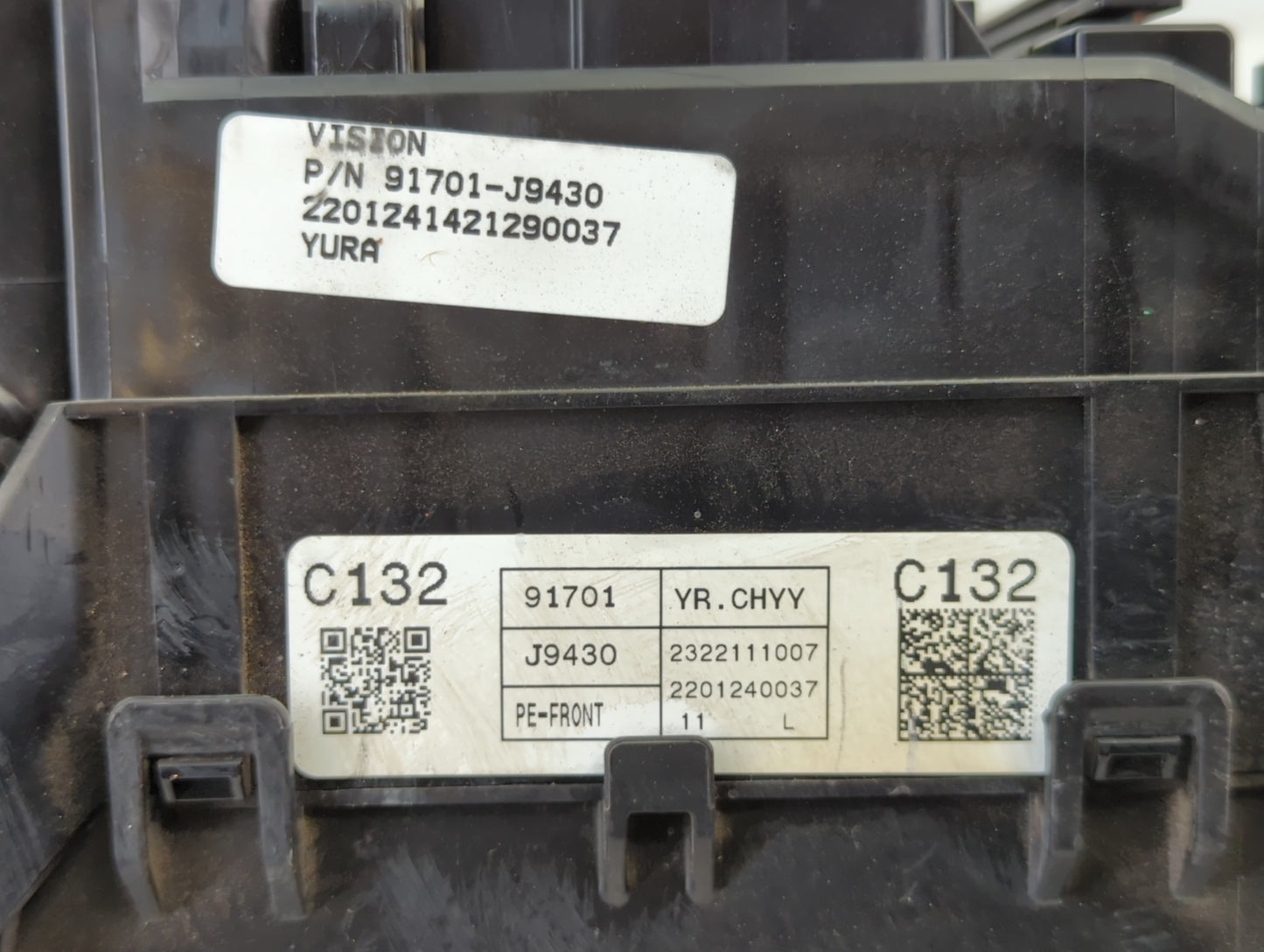 2022 Hyundai Kona Fusebox Fuse Box Panel Relay Module P/N:91701-J9430 Fits OEM Used Auto Parts - Oemusedautoparts1.com
