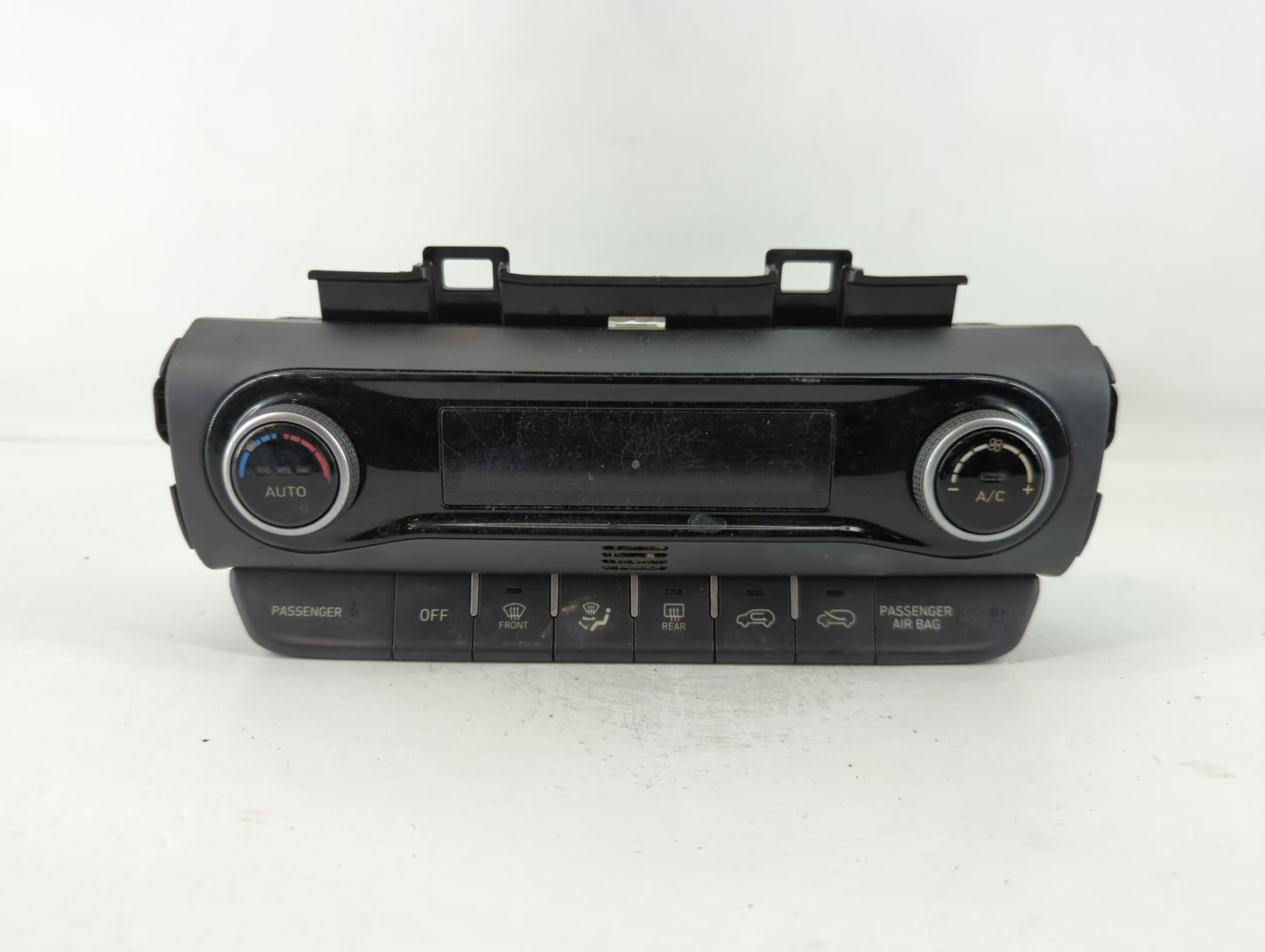 2022 Hyundai Kona Climate Control Module Temperature AC/Heater Replacement P/N:C20038-8450 97250-J9DT0 Fits OEM Used Auto Pa