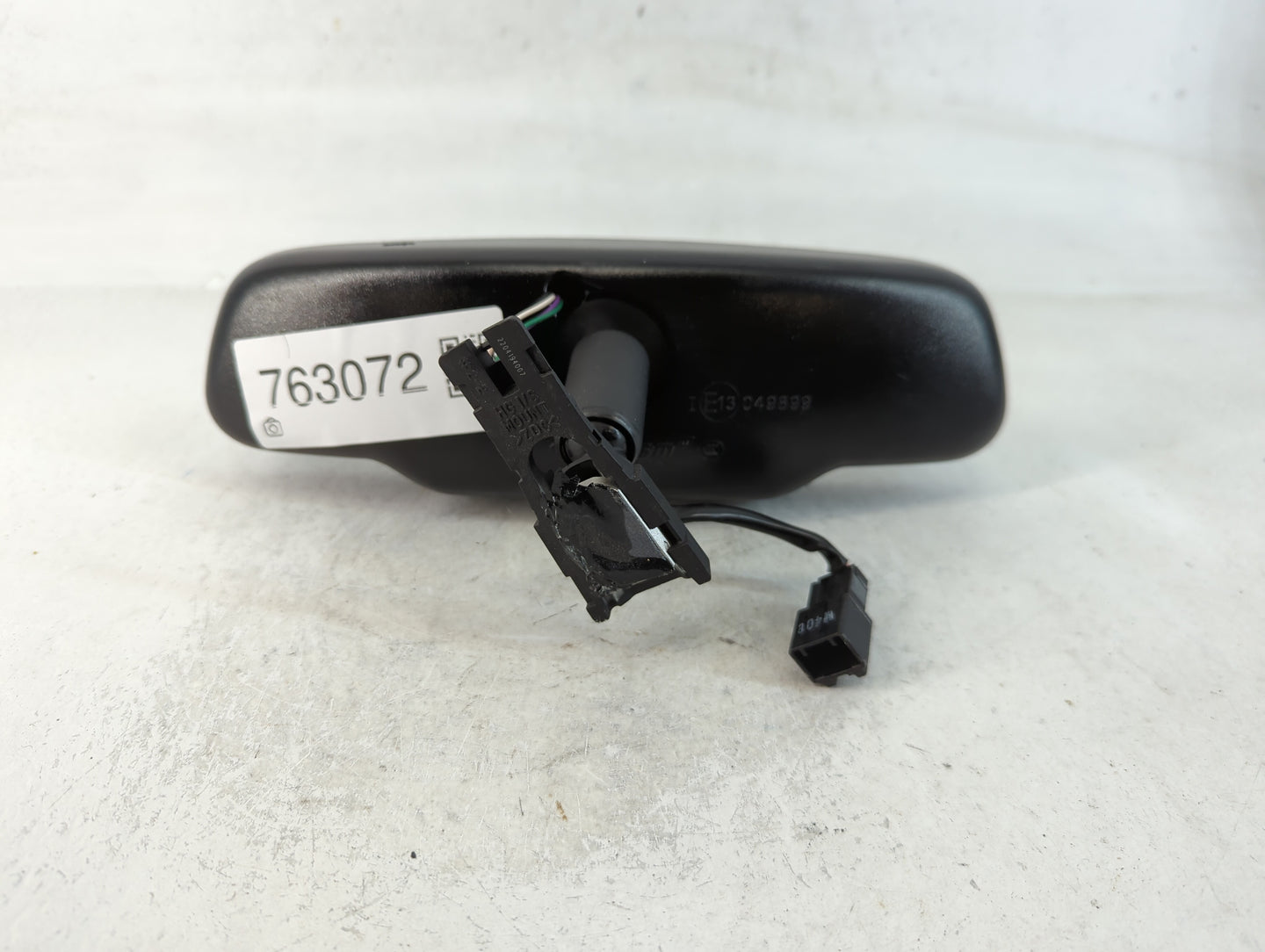 2022 Hyundai Kona Interior Rear View Mirror Replacement OEM P/N:E13049899 Fits Fits 2020 2021 2023 OEM Used Auto Parts - Oem