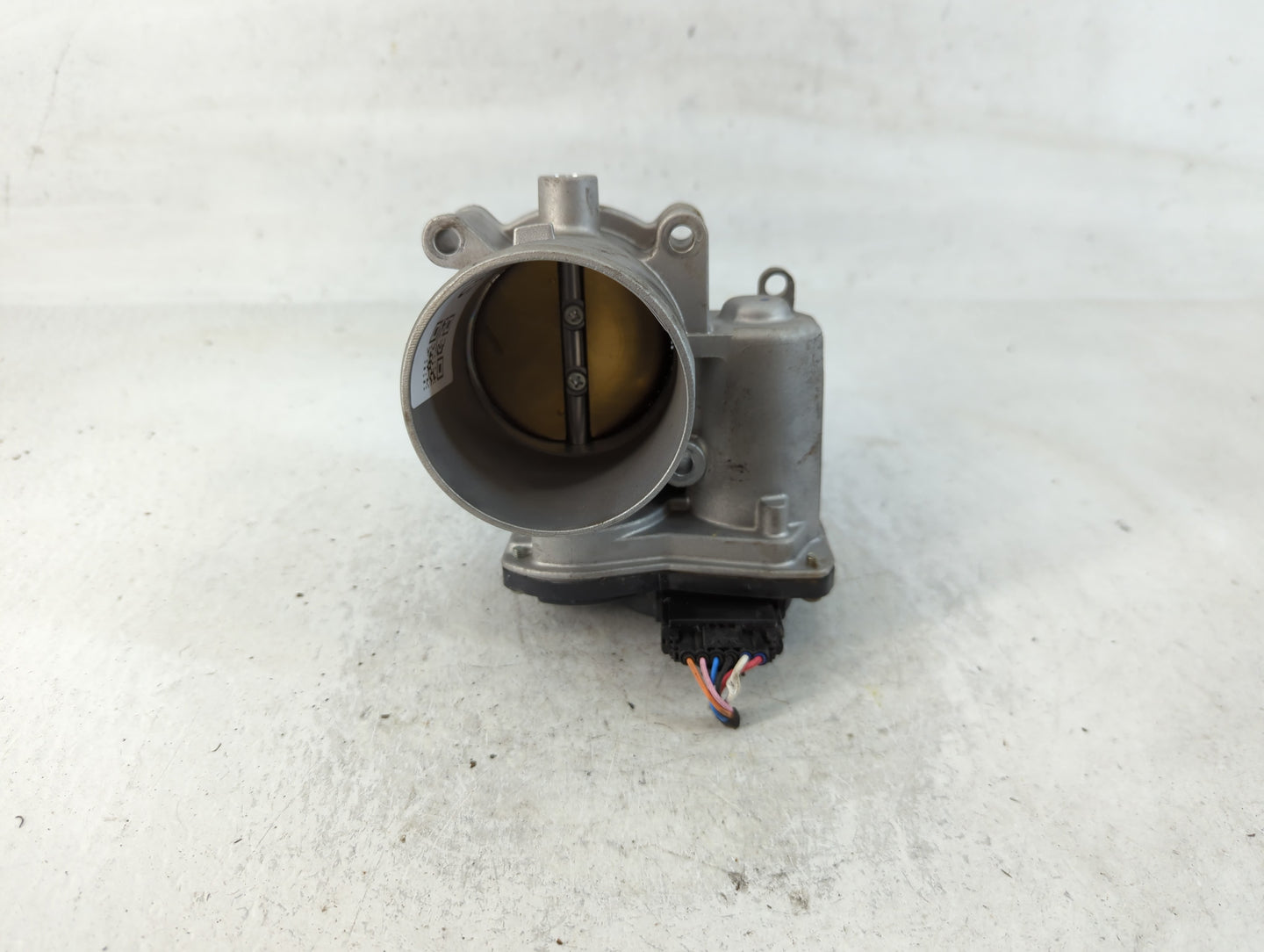 2022 Hyundai Kona Throttle Body P/N:35100-2J410 Fits Fits 2020 2021 2023 OEM Used Auto Parts - Oemusedautoparts1.com