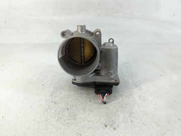 2022 Hyundai Kona Throttle Body P/N:35100-2J410 Fits Fits 2020 2021 2023 OEM Used Auto Parts - Oemusedautoparts1.com