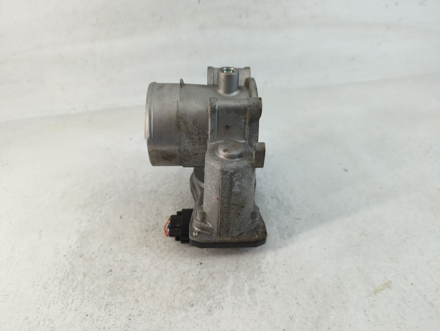 2022 Hyundai Kona Throttle Body P/N:35100-2J410 Fits Fits 2021 OEM Used Auto Parts - Oemusedautoparts1.com